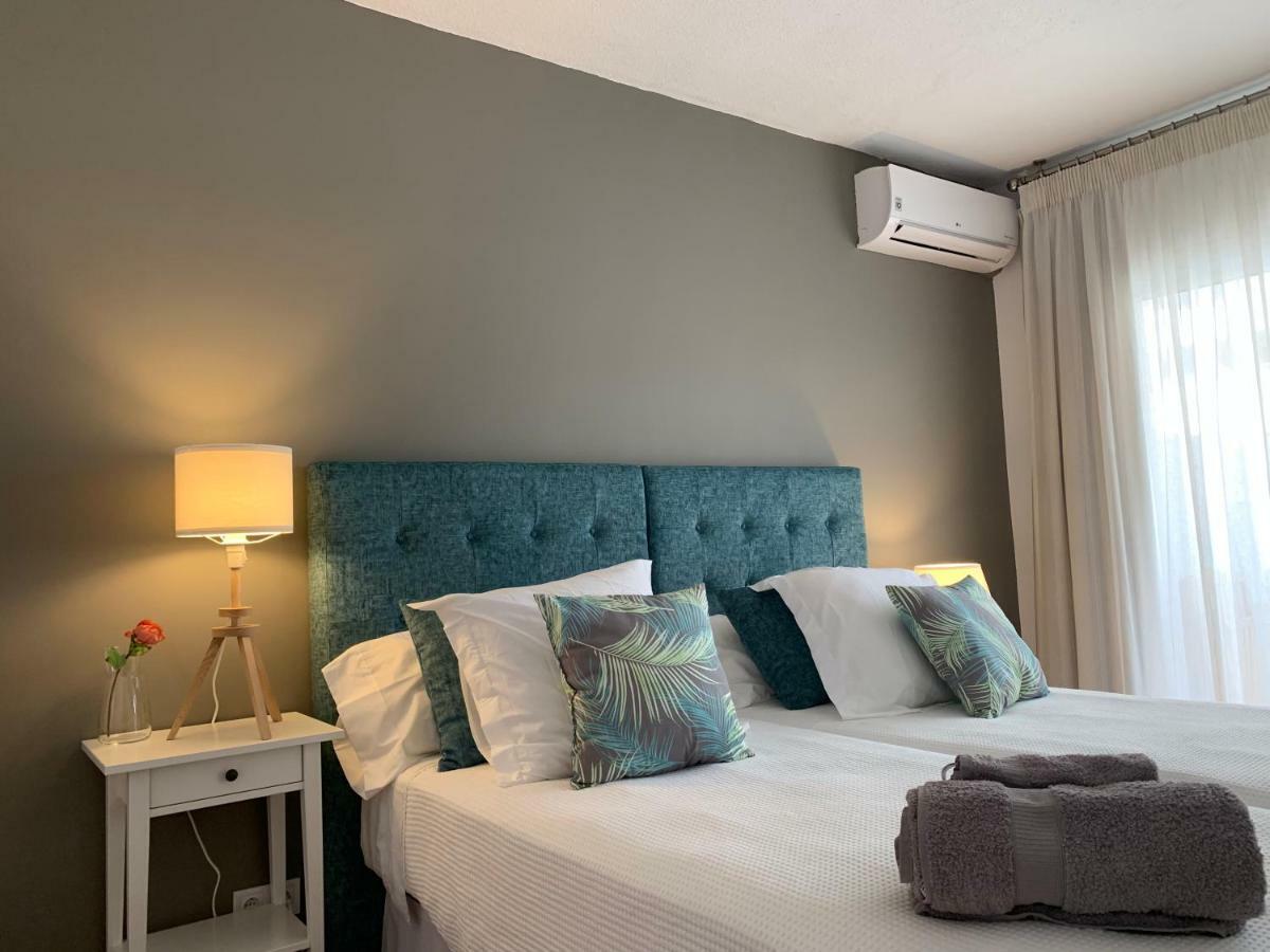 Nuevo Y Lujoso Apartamento En Marbella Centro A Pie De Playa 625 Ngoại thất bức ảnh