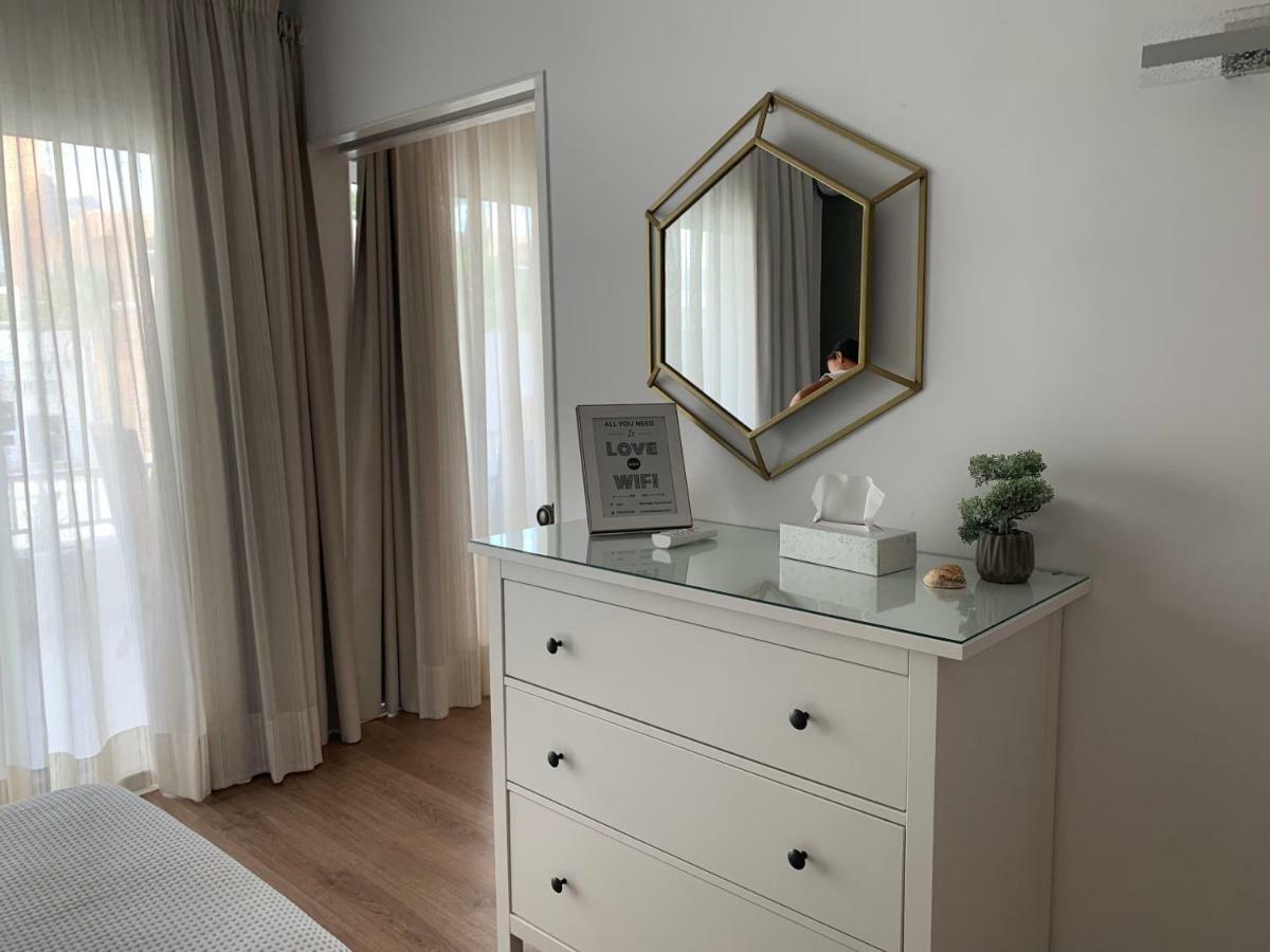 Nuevo Y Lujoso Apartamento En Marbella Centro A Pie De Playa 625 Ngoại thất bức ảnh